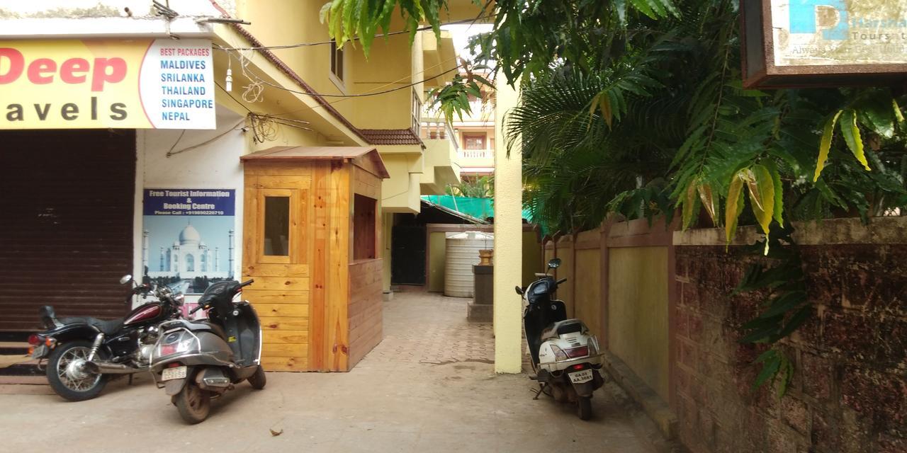 Candolim Beach Place Exterior photo